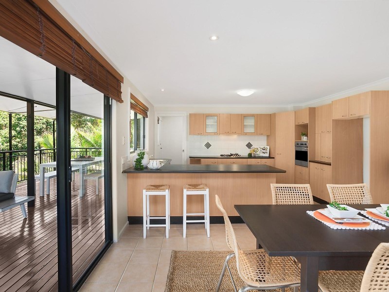 100 Ridgway Road, Avoca Beach NSW 2251