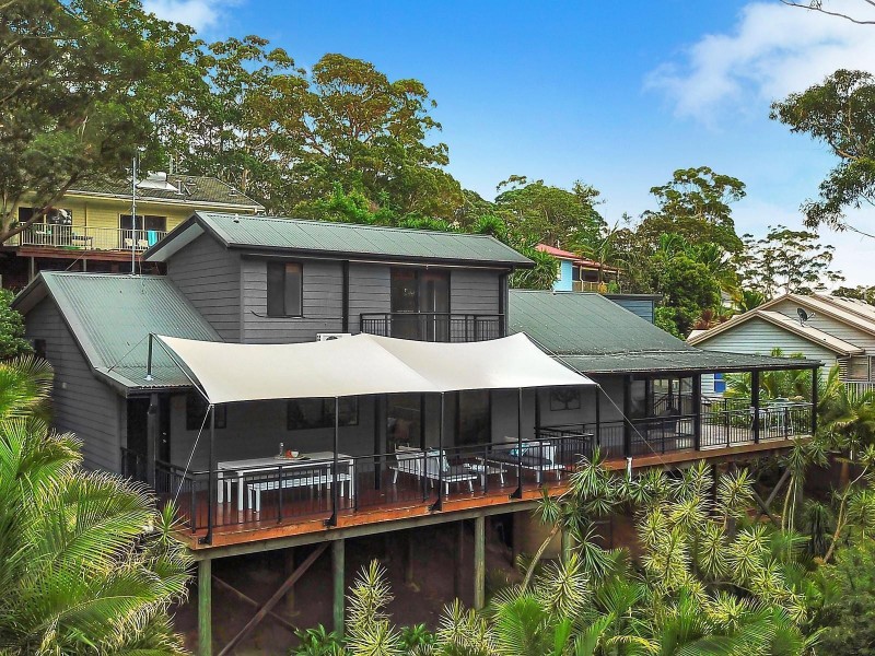 100 Ridgway Road, Avoca Beach NSW 2251