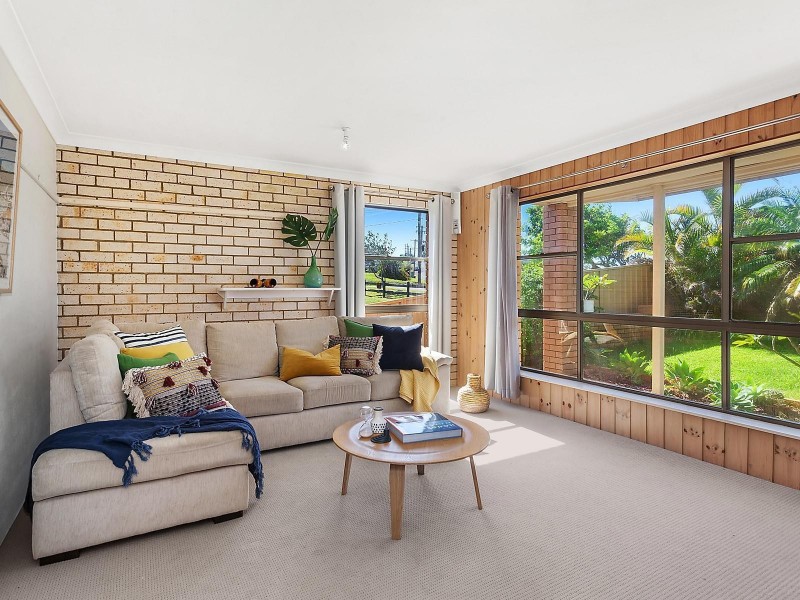 2 Pacific View Street, Forresters Beach NSW 2260