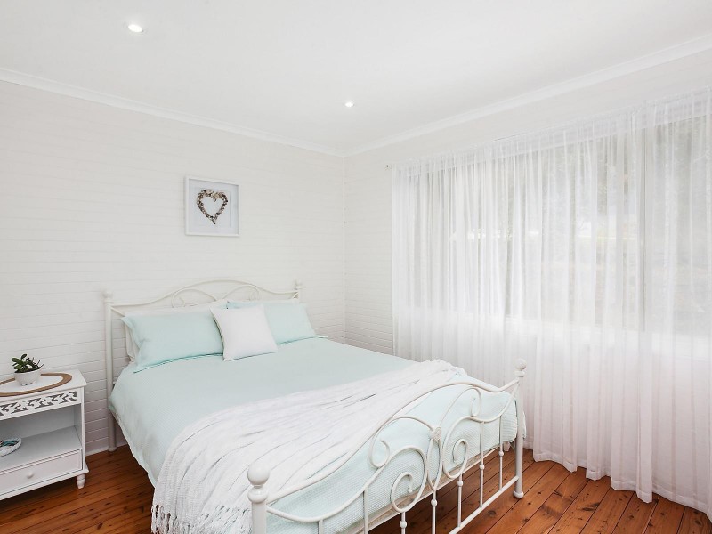 76 Del Mar Drive, Copacabana NSW 2251