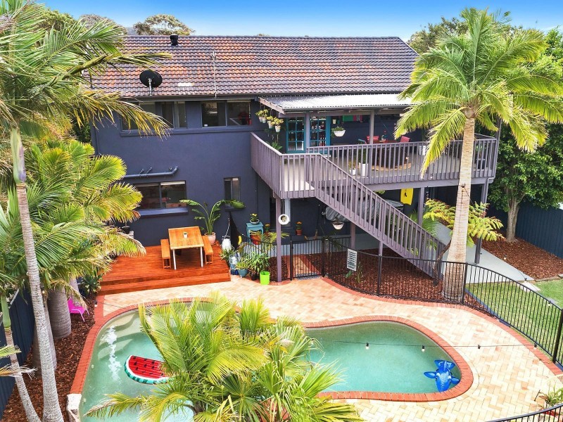 21 Heights Crescent, Wamberal NSW 2260