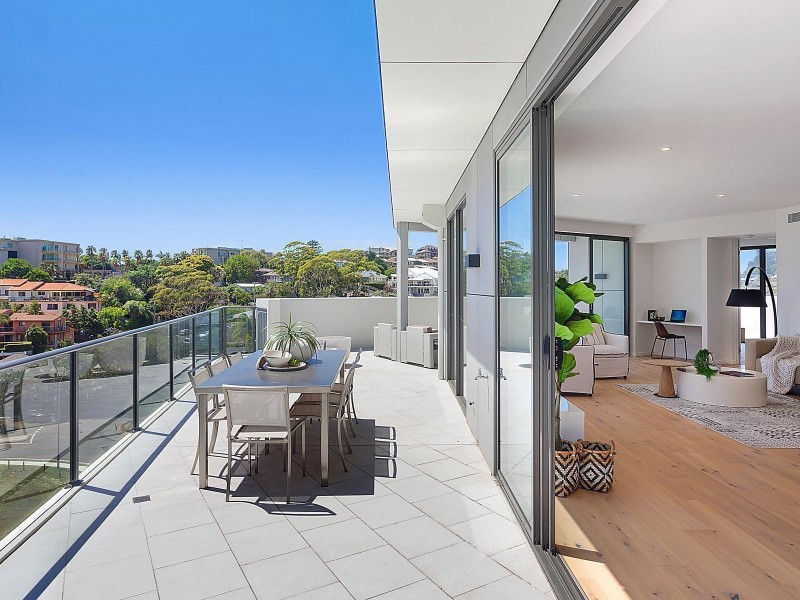 603/6 Pine Tree Lane, Terrigal NSW 2260