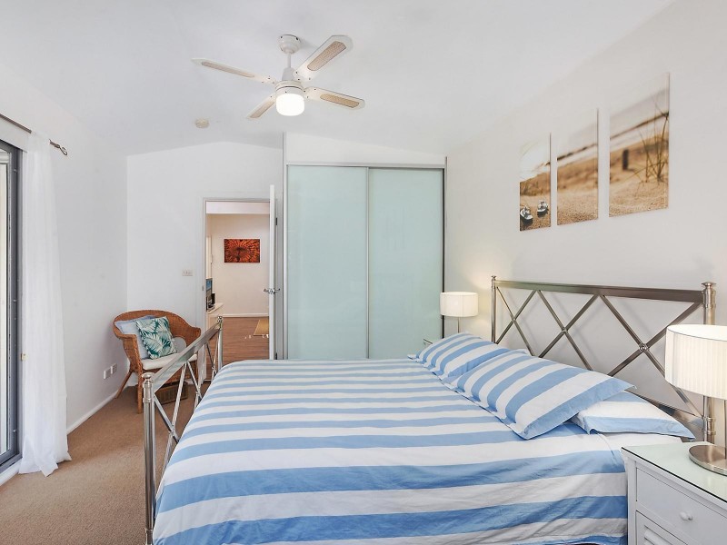 1 Redondo Drive, Copacabana NSW 2251