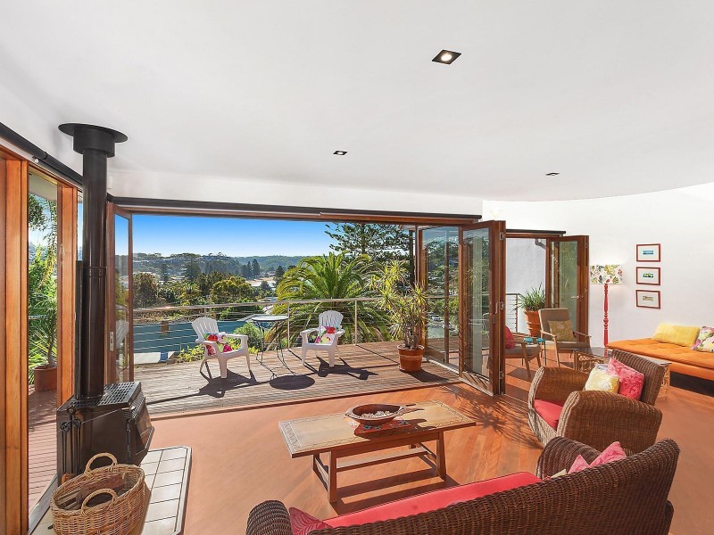 2/61 Ascot Avenue, Avoca Beach NSW 2251