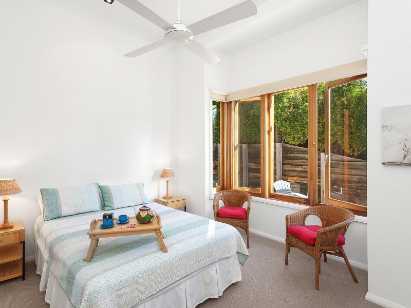 2/61 Ascot Avenue, Avoca Beach NSW 2251