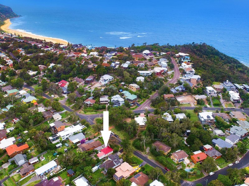 10 Noorong Avenue, Forresters Beach NSW 2260