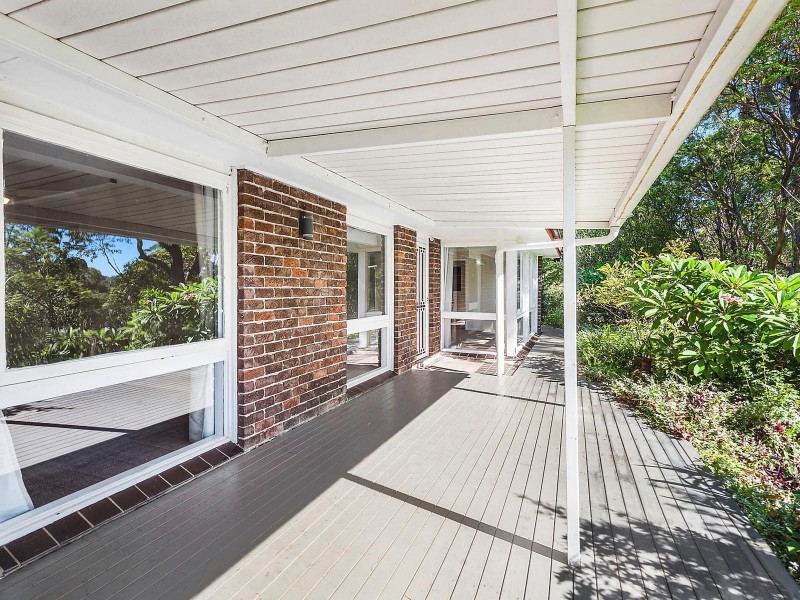 3 Cabbage Tree Avenue, Avoca Beach NSW 2251