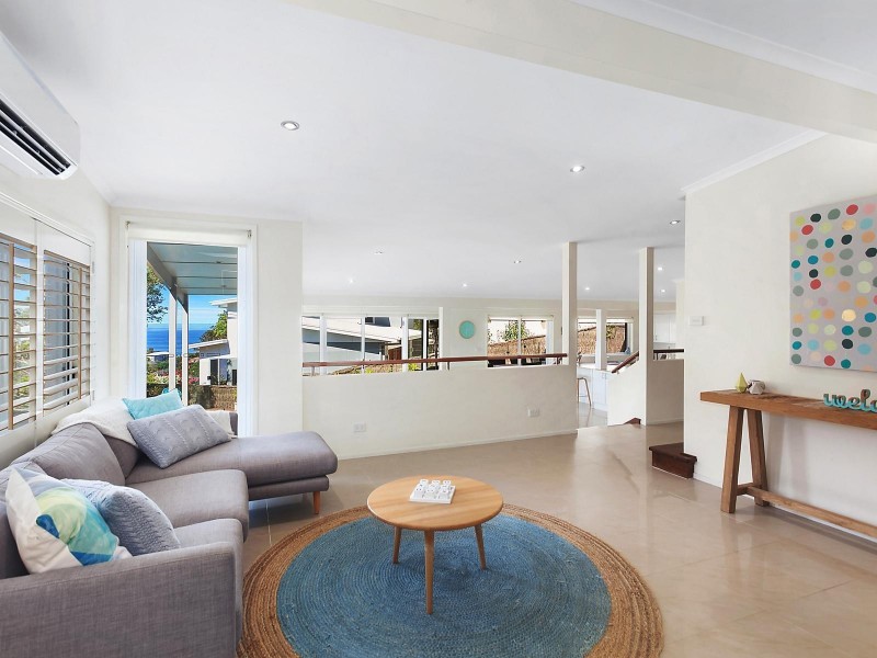 52 Hillcrest Street, Terrigal NSW 2260