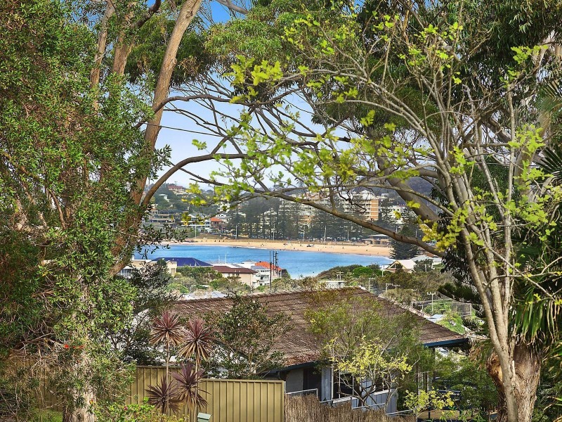 11 The Brow, Wamberal NSW 2260