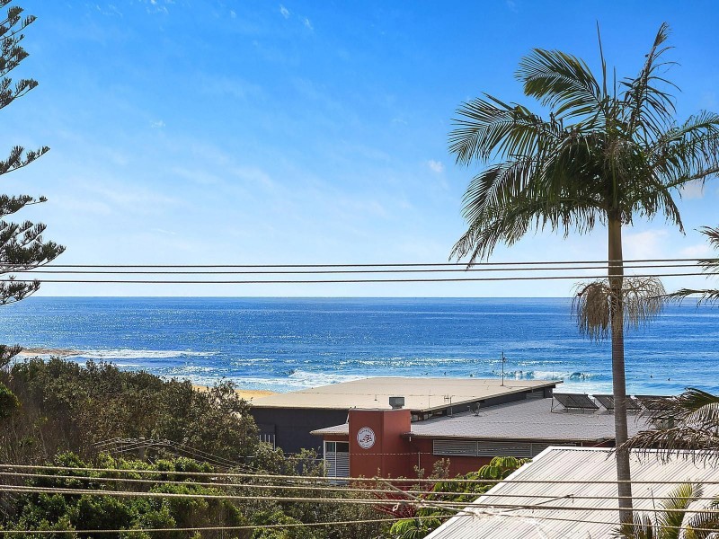 2/102 Ocean View Drive, Wamberal NSW 2260
