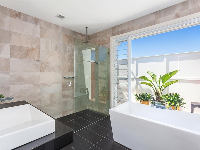 3 Seaview Avenue, Wamberal NSW 2260