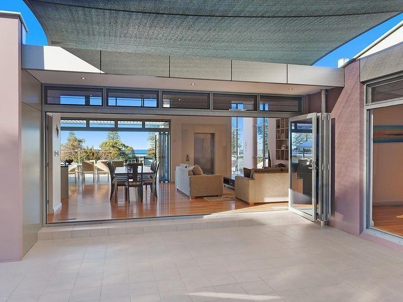 146 Avoca Drive, Avoca Beach NSW 2251