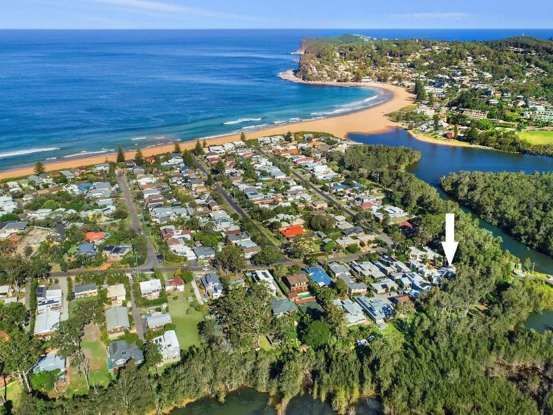 2/3 Tramway Road, North Avoca NSW 2260