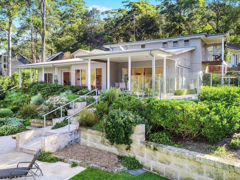 253 The Round Drive, Avoca Beach NSW 2251