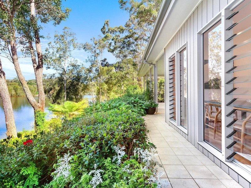 253 The Round Drive, Avoca Beach NSW 2251
