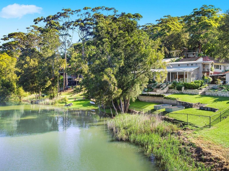 253 The Round Drive, Avoca Beach NSW 2251