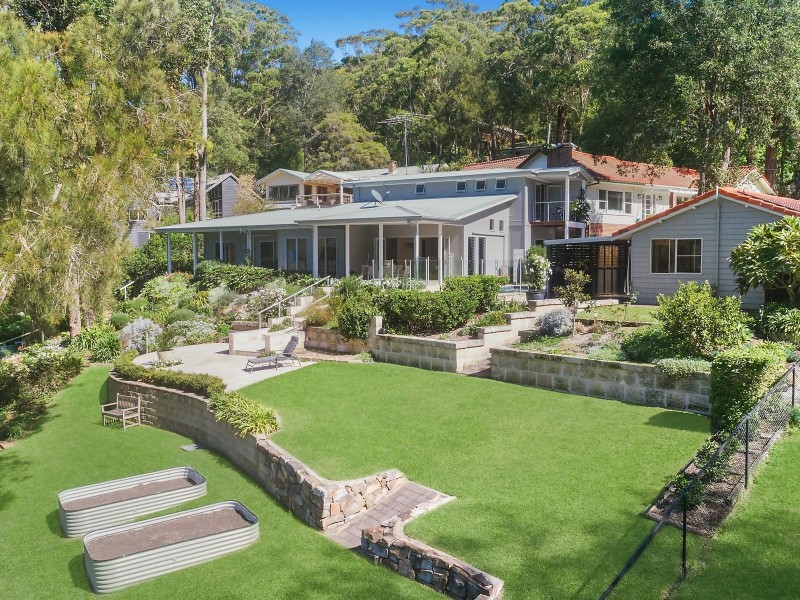 253 The Round Drive, Avoca Beach NSW 2251