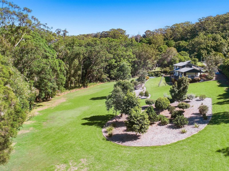 84 Brush Road, Wamberal NSW 2260