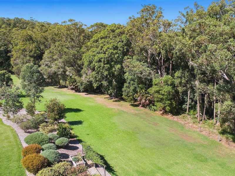 84 Brush Road, Wamberal NSW 2260