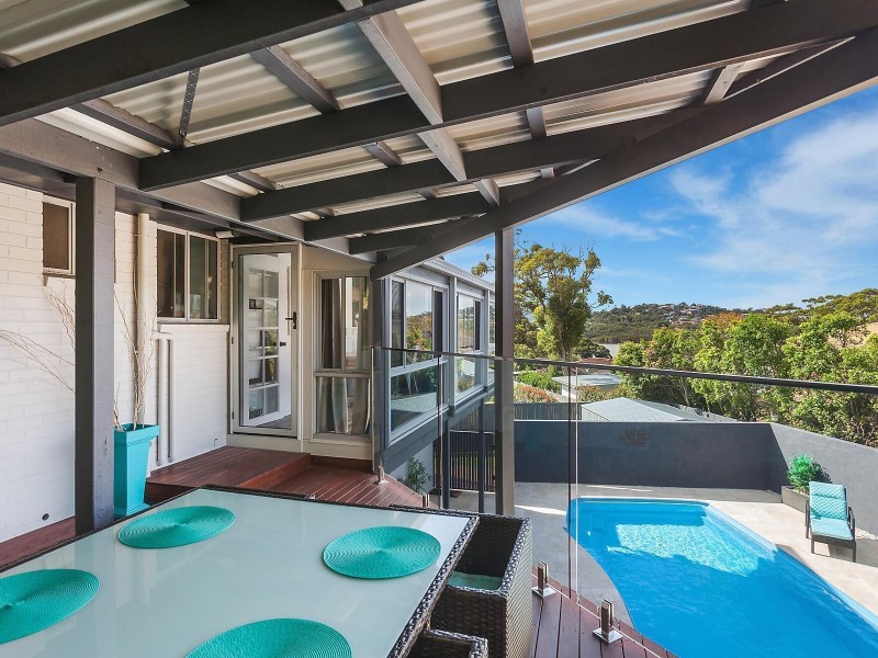27 Heights Crescent, Wamberal NSW 2260