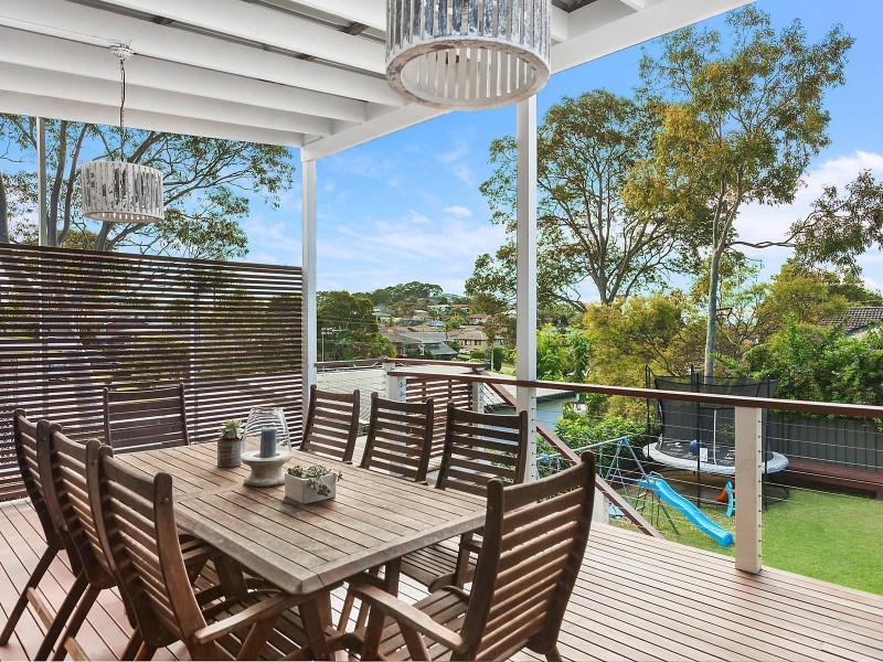 35 Mermaid Drive, Bateau Bay NSW 2261