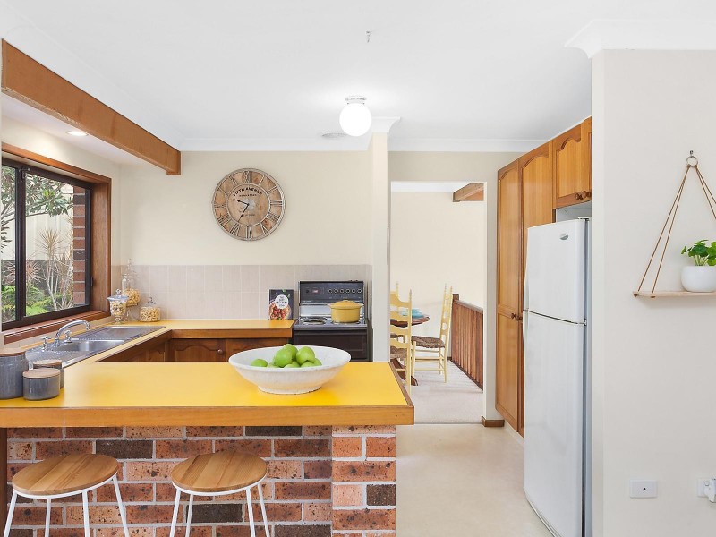 11 Marilyn Parade, Green Point NSW 2251