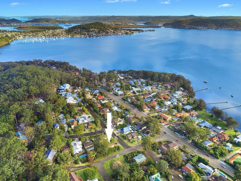 11 Marilyn Parade, Green Point NSW 2251