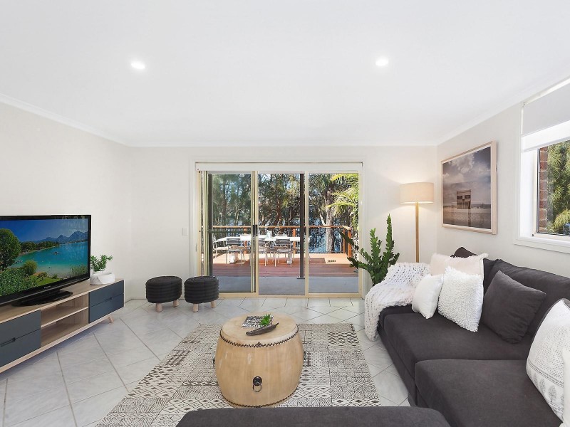 311B The Round Drive, Avoca Beach NSW 2251