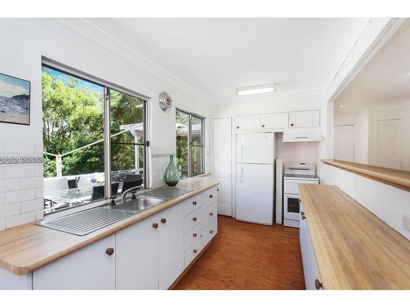 55 Hillside Road, Avoca Beach NSW 2251