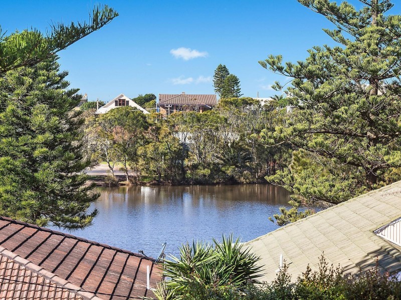 11 Ogilvie Street, Terrigal NSW 2260