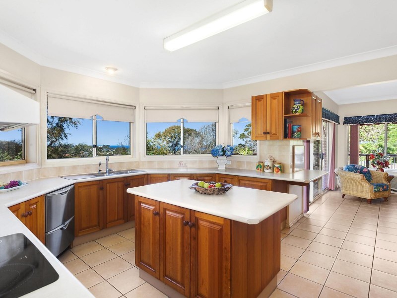 100 Bradleys Road, North Avoca NSW 2260