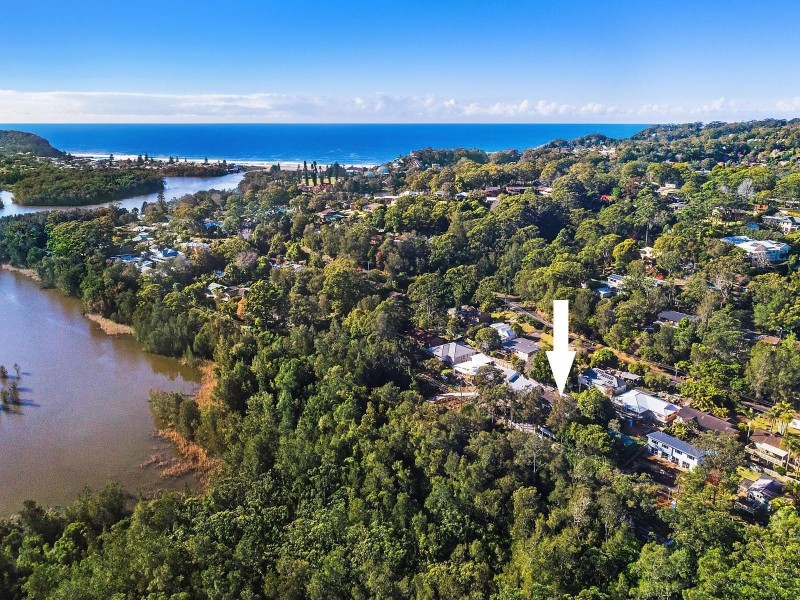 292 Avoca Drive, Avoca Beach NSW 2251
