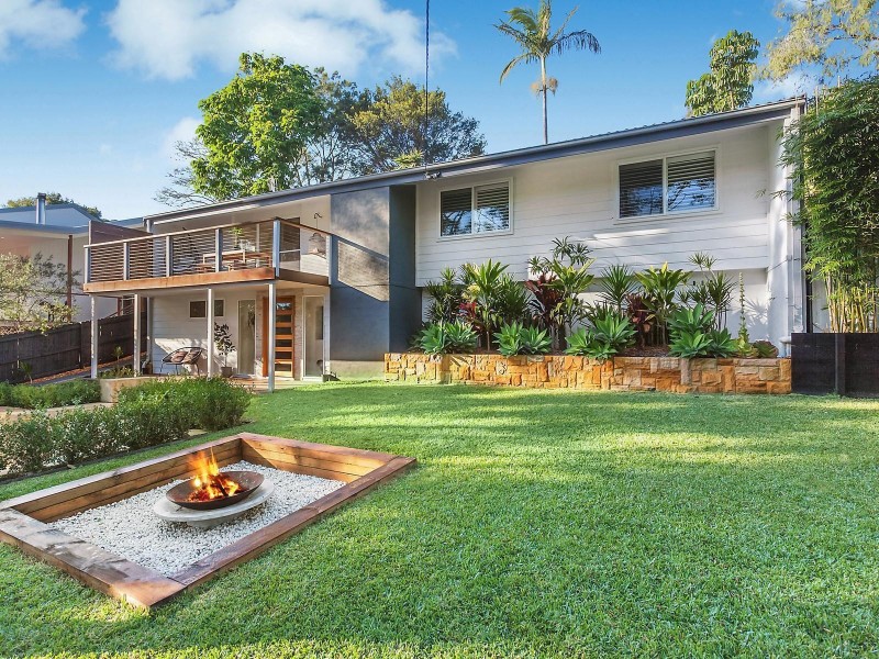 292 Avoca Drive, Avoca Beach NSW 2251