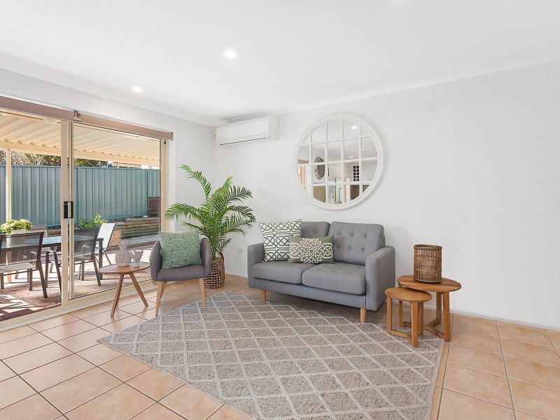 12 Joan Street, Forresters Beach NSW 2260