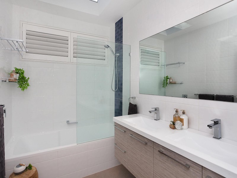 6 Arila Avenue, Wamberal NSW 2260