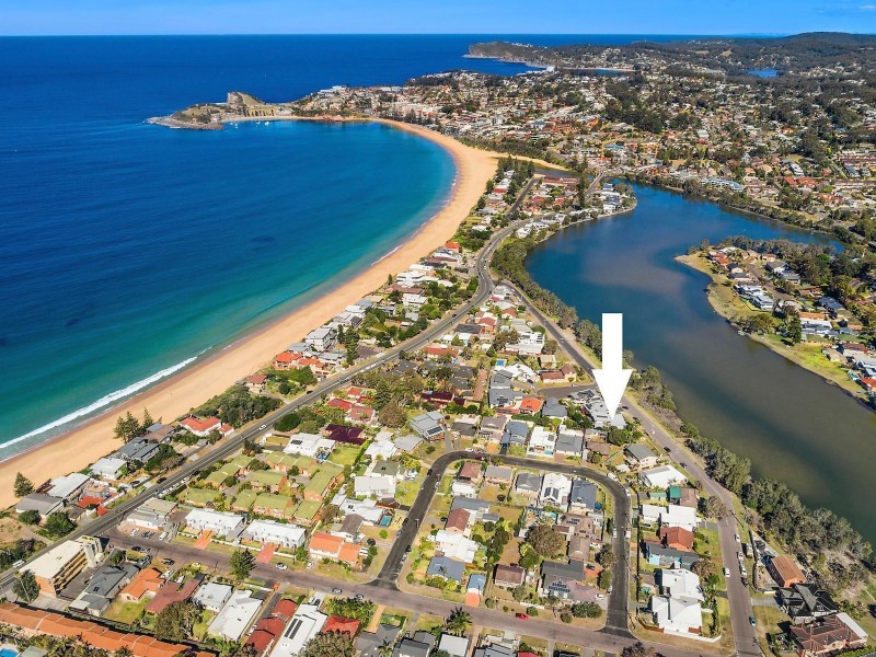 22 Lake View Road, Wamberal NSW 2260