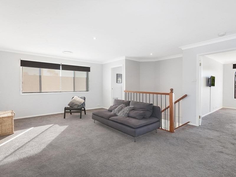 9 Lewis Crescent, Forresters Beach NSW 2260
