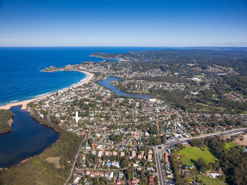 8 Loxton Avenue, Wamberal NSW 2260