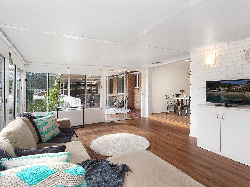 10 Julian Road, Kincumber NSW 2251