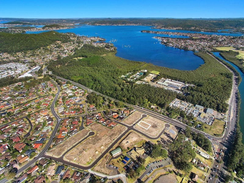 34 Peckham Place, Green Point NSW 2251