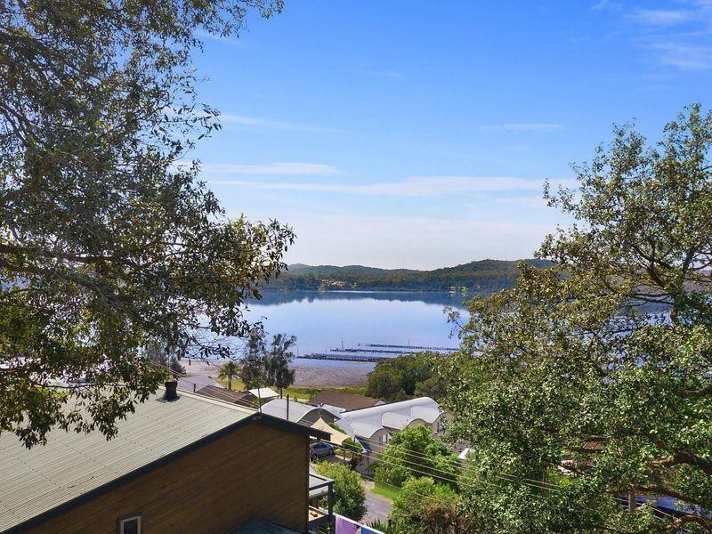 59 Broadwater Drive, Saratoga NSW 2251