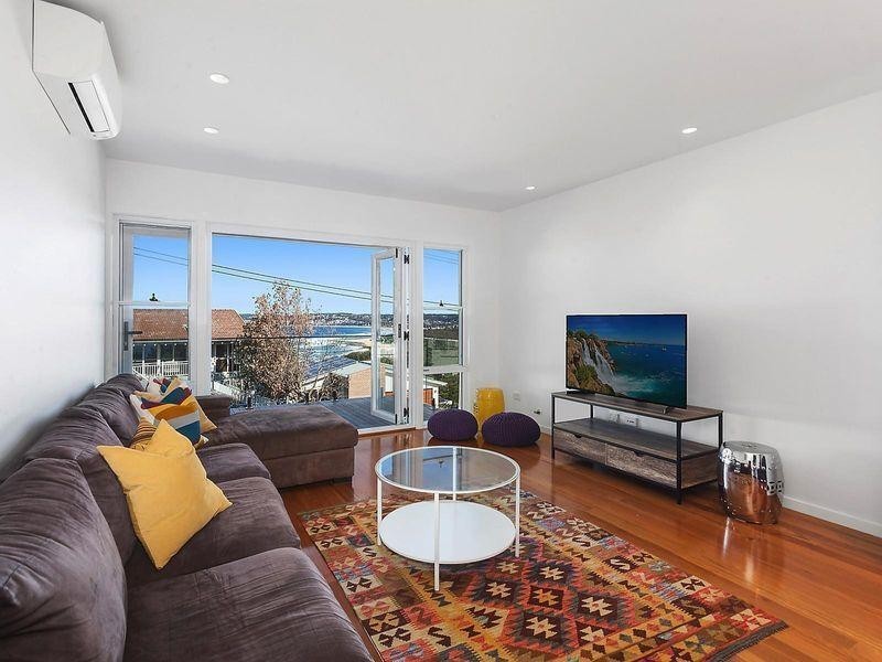11 Kalakau Avenue, Forresters Beach NSW 2260