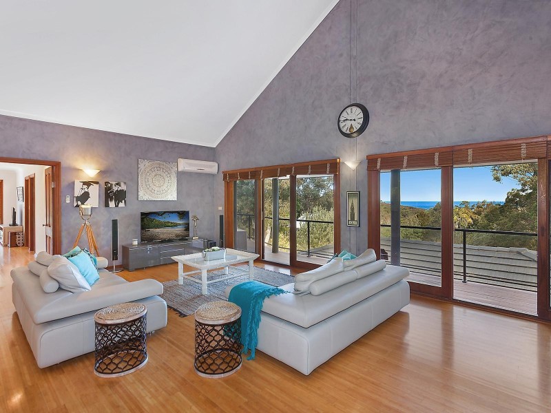 14 South Pacific Drive, Macmasters Beach NSW 2251