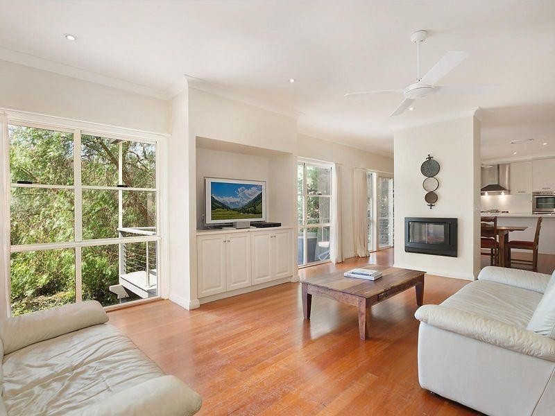 243 Avoca Drive, Kincumber NSW 2251