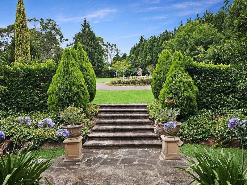 243 Avoca Drive, Kincumber NSW 2251