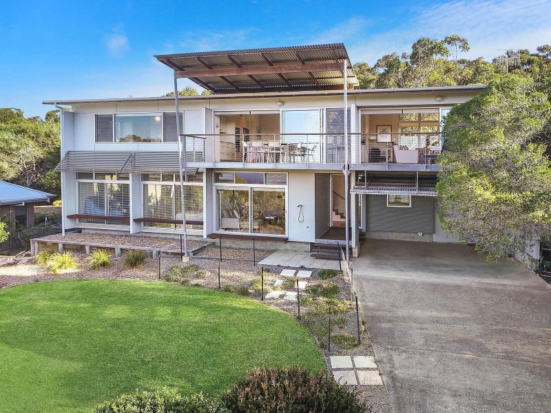 20 Beachview Esplanade, Macmasters Beach NSW 2251