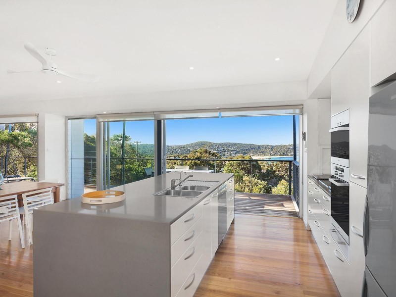20 Beachview Esplanade, Macmasters Beach NSW 2251