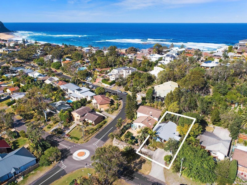31 Noorong Avenue, Forresters Beach NSW 2260