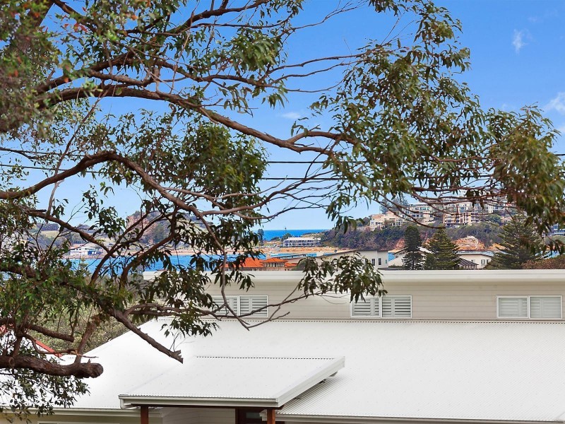 47 Lake View Road, Wamberal NSW 2260