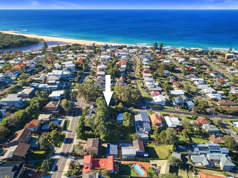 47 Lake View Road, Wamberal NSW 2260